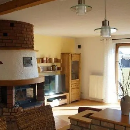 Casa vacanze With 3 Bedrooms Kobrow