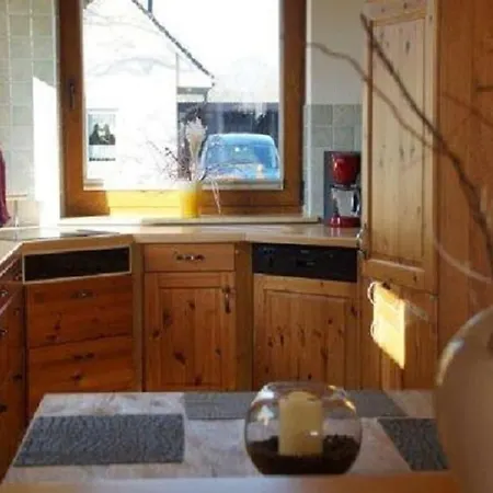 With 3 Bedrooms Kobrow