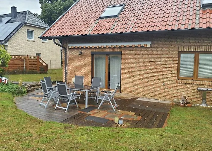 With 3 Bedrooms Holzendorf