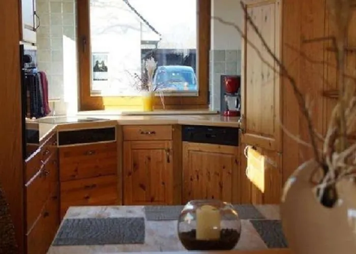 With 3 Bedrooms Holzendorf